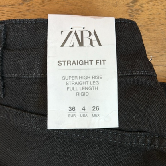 NWT ZARA STRAIGHT FIT HIGH RISE JEANS 4 - Picture 3 of 3